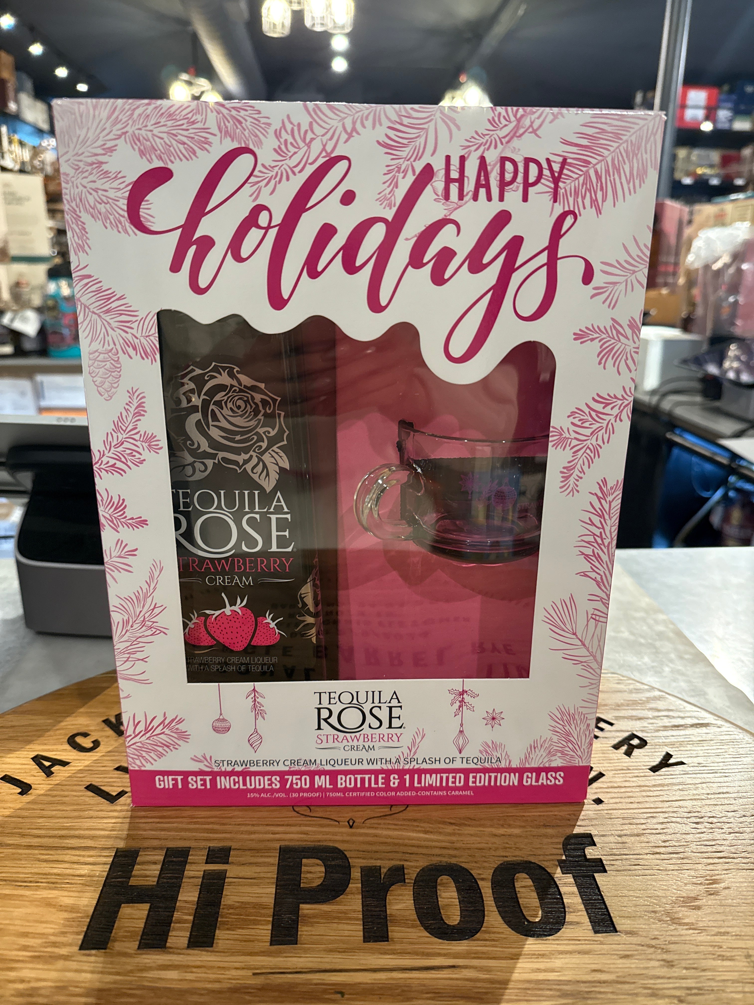 Tequila Rose Strawberry Cream Liqueur W. Glass Gift Set 750ml