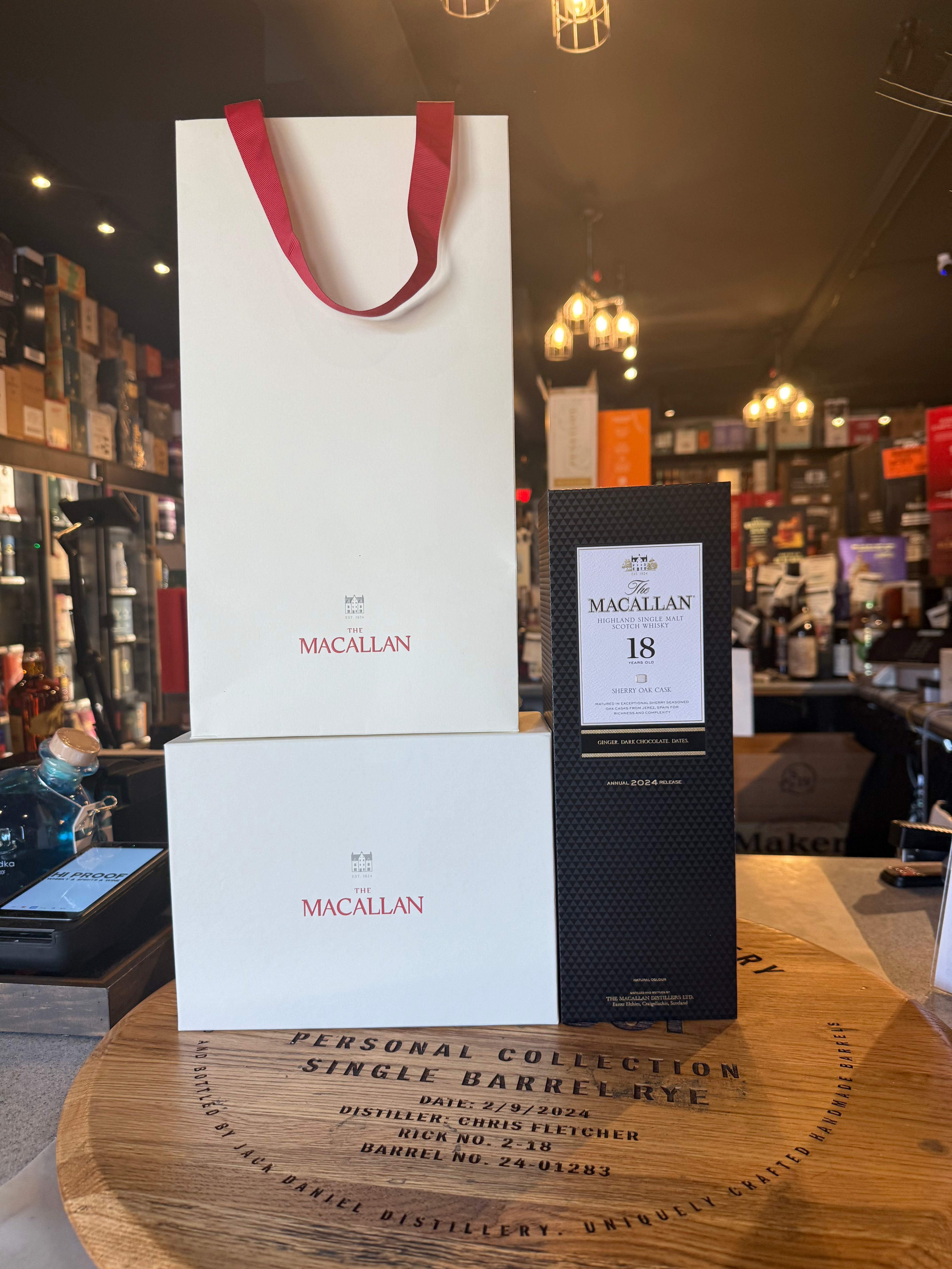 Father's day Special! Macallan SINGLE MALT SCOTCH WHISKEY Sherry 18 YEARS  + 2  Stölzle whiskey glass - store pickup only
